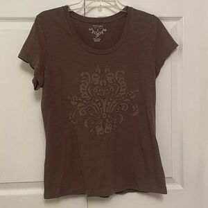 Sonoma Life & Style Cotton Brown Metal Studded Fleur delis Cutout Pattern Tee